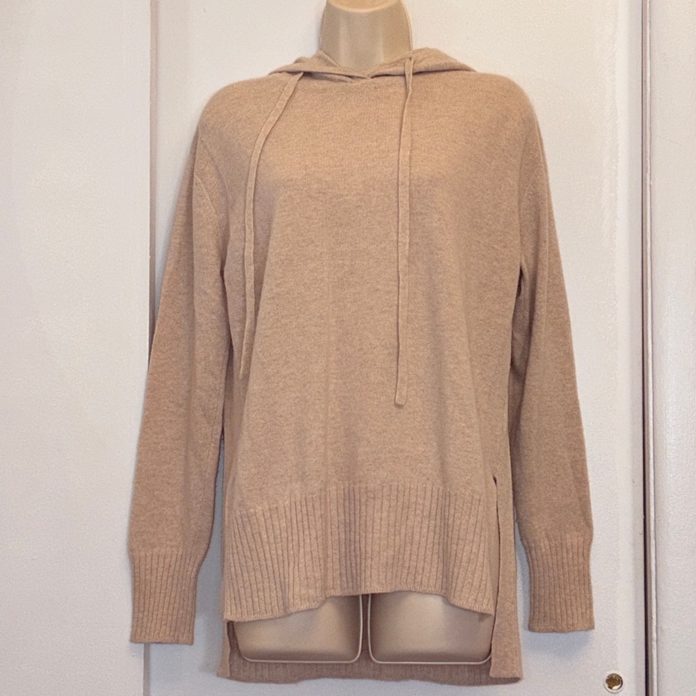 Banana Republic Women’s Medium Beige‎ Merino Blend Hoodie Sweater Casual